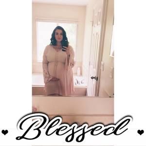 Meet your Posher, Amela